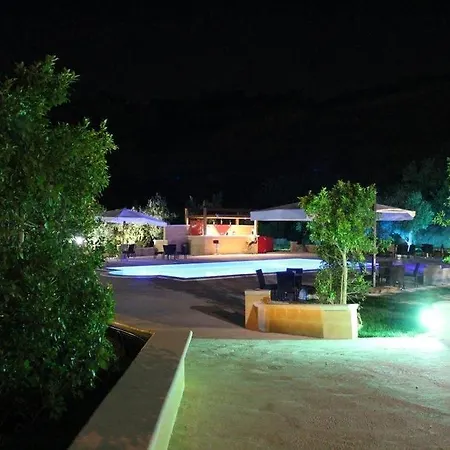 Mokarta 3*