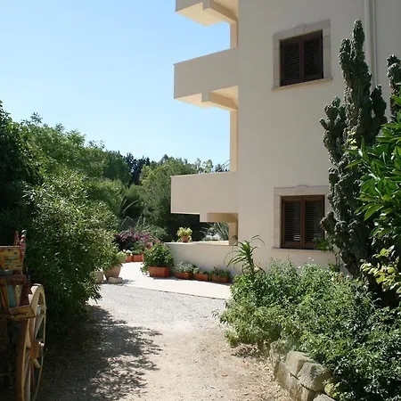 Mokarta Hotel 3*